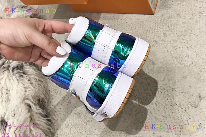 NEW 루이비통 신발 신상 LV 4582251