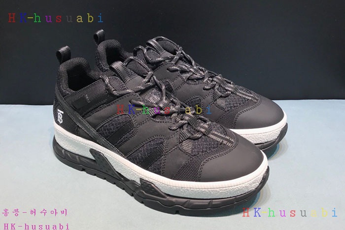 NEW 버버리 신발 신상 B 8544425