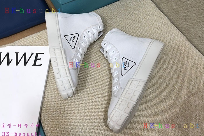 NEW 프라다 신발 신상 P 679955