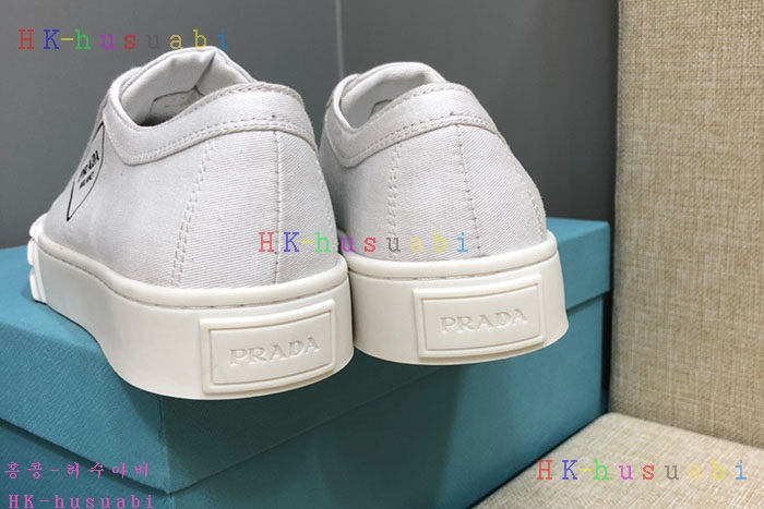 NEW 프라다 신발 신상 P 679955