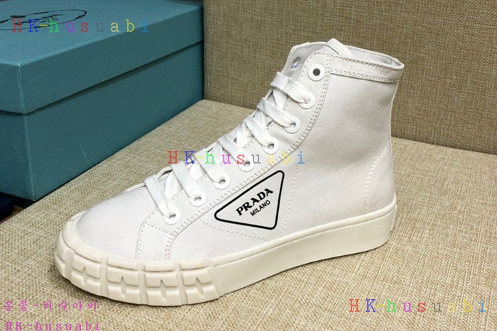 NEW 프라다 신발 신상 P 679955
