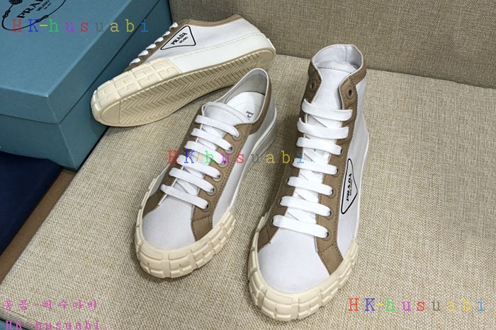 NEW 프라다 신발 신상 P 679956