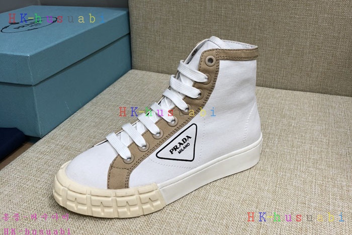 NEW 프라다 신발 신상 P 679956