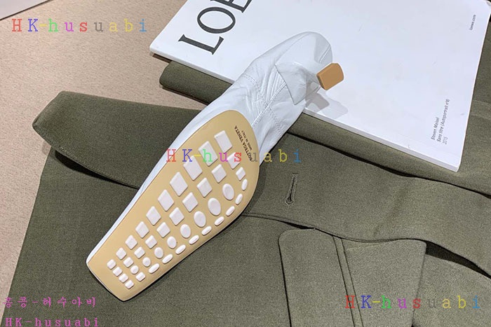 NEW 보테가베네타 신발 신상 B 4244107