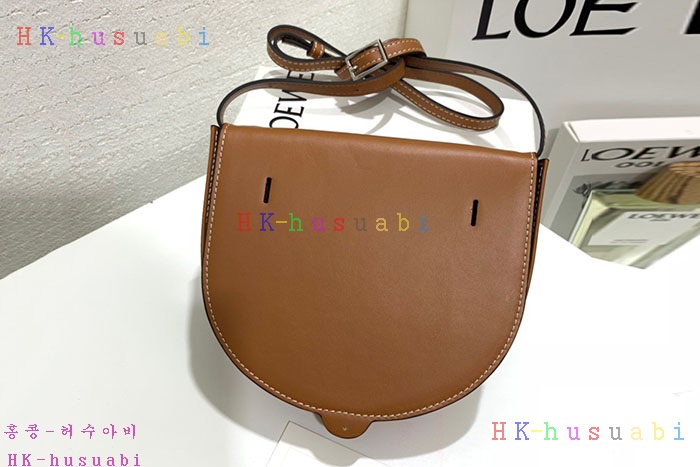 ★미러급★로에베 힐 미니백  LW 884410