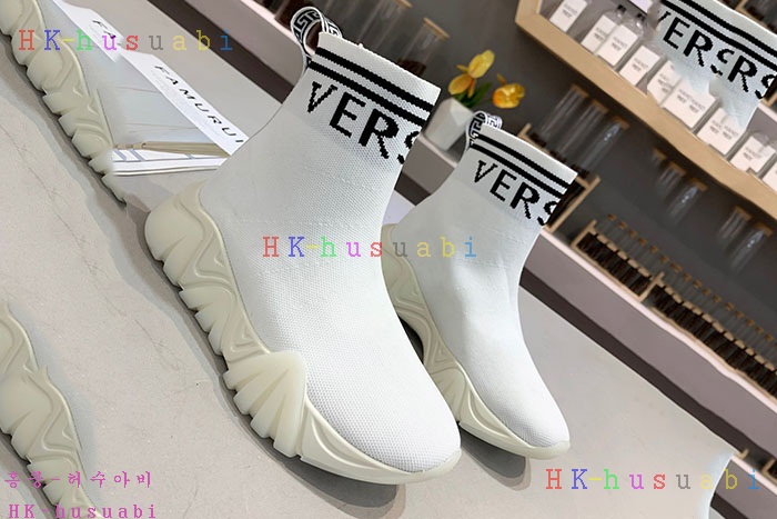 NEW 베르사체 남여공용 신발 V 642889
