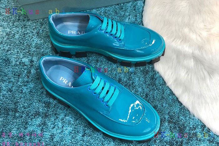 NEW 프라다 여성용 신발 P375553