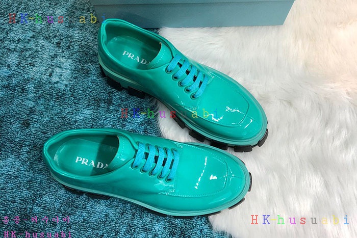 NEW 프라다 여성용 신발 P375551