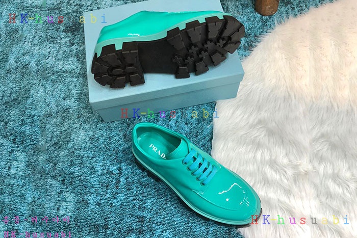 NEW 프라다 여성용 신발 P375551