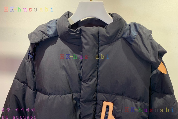 NEW 루이비통 패딩 신상 LV 473326