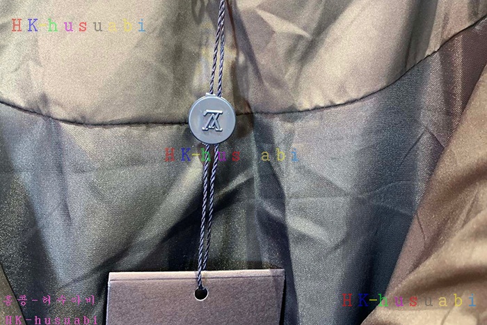 NEW 루이비통 패딩 신상 LV 473326