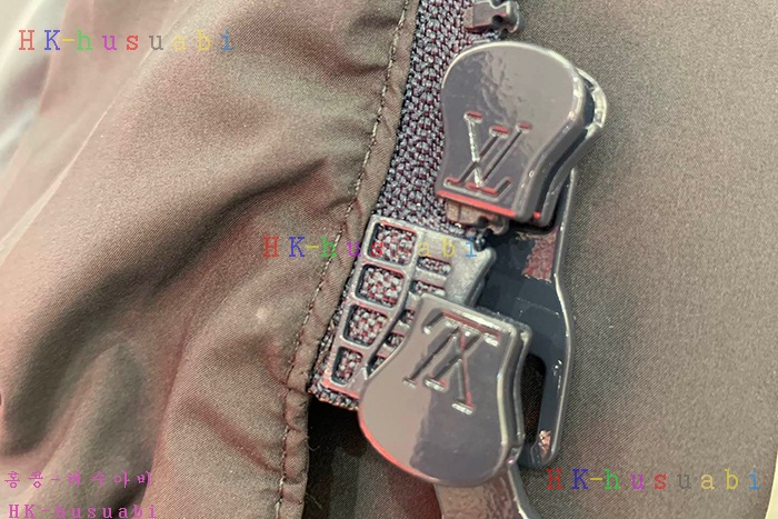 NEW 루이비통 패딩 신상 LV 473326