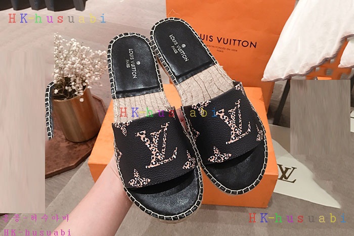 NEW 루이비통 신상 신발 LV 222585