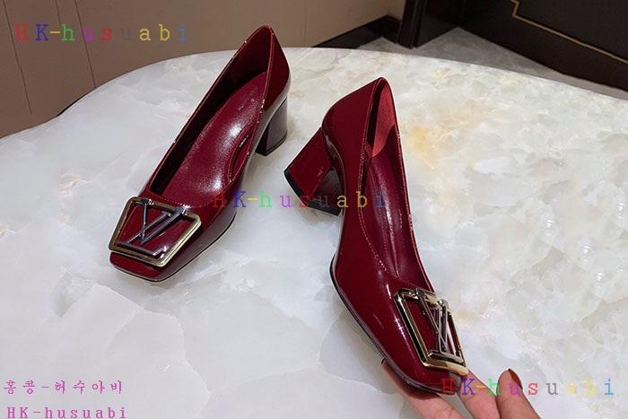 NEW 루이비통 신상 신발 LV 222595