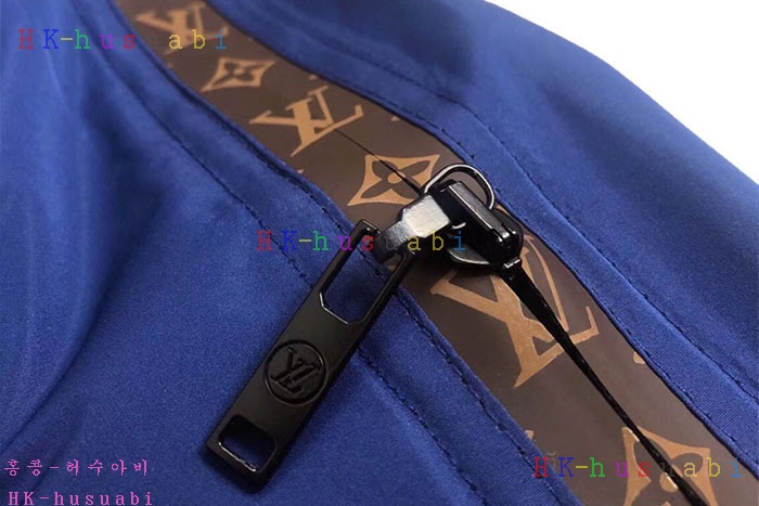 NEW 루이비통 패딩 신상 LV 999589