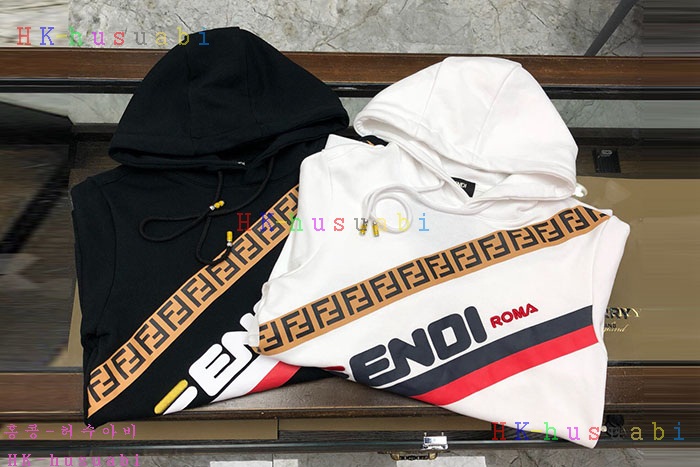 NEW 펜디 후드티 신상 FD 9582225