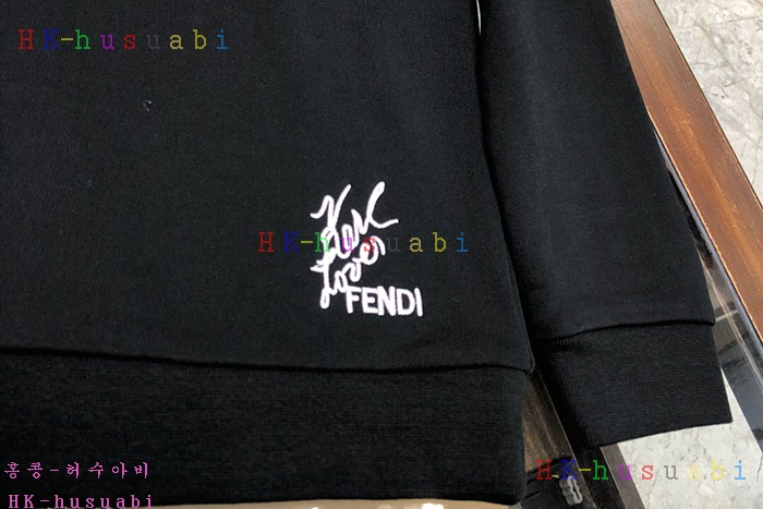 NEW 펜디 후드티 신상 FD 9582225