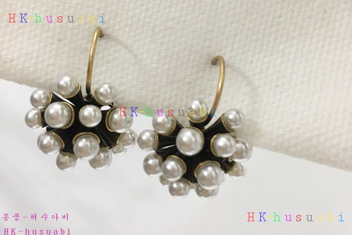 NEW 셀린느 귀걸이 신상 C 6772800