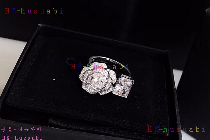 NEW 샤넬 반지 신상 CH 4018924
