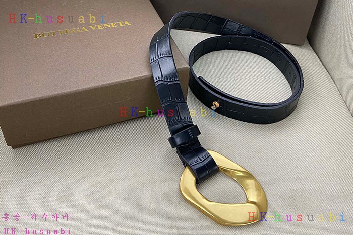 NEW 보테가베네타 벨트 신상 BV 672504