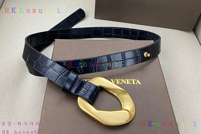 NEW 보테가베네타 벨트 신상 BV 672504