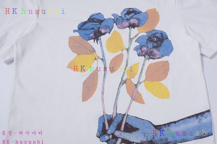 NEW 디올 반팔티 신상 DR 4382553