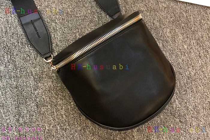 ★미러급★알렉산더왕 벨트 백  W 3172837