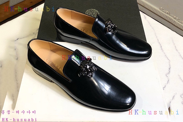 NEW 베르사체 신발 신상  V4235000