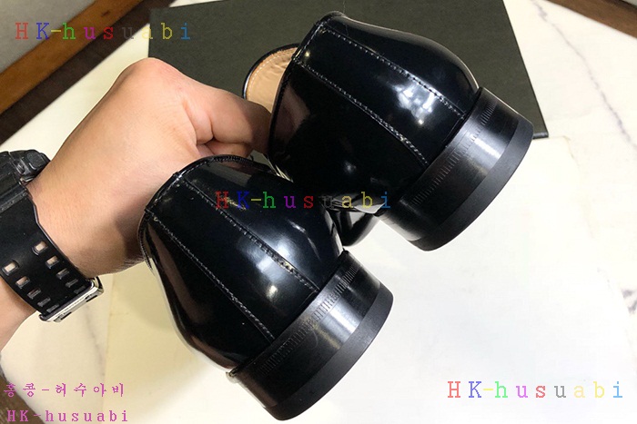 NEW 베르사체 신발 신상  V4235000
