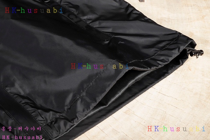 NEW 몽클레어 바람막이 신상 M 7244140