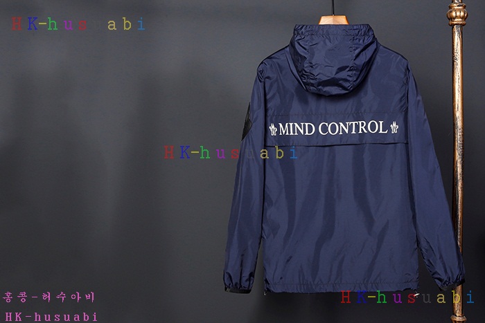 NEW 몽클레어 바람막이 신상 M 7244142