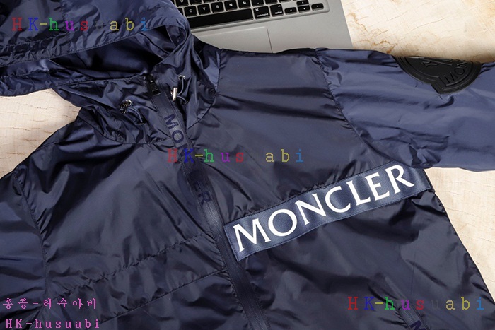 NEW 몽클레어 바람막이 신상 M 7244142