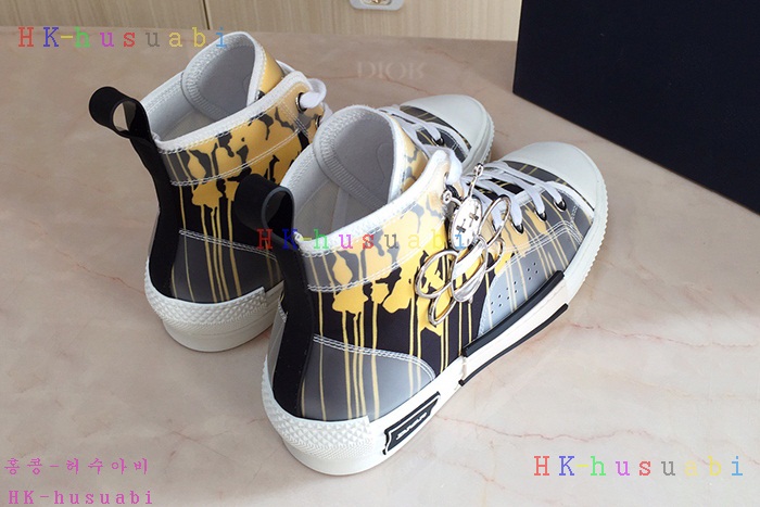 NEW 디올 신발 신상 DR 592404