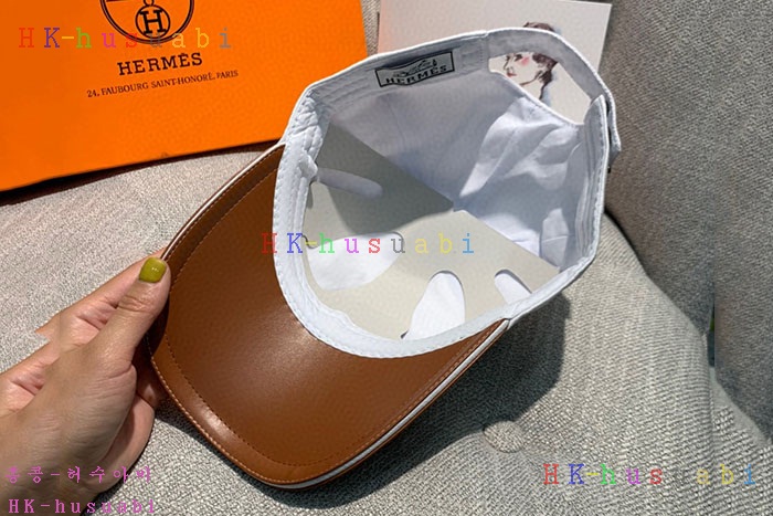 NEW 에르메스 모자 신상 H 4273302