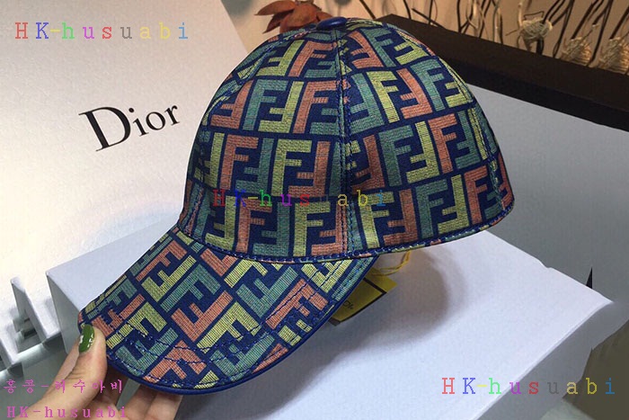NEW 펜디 모자 신상 FD 724332