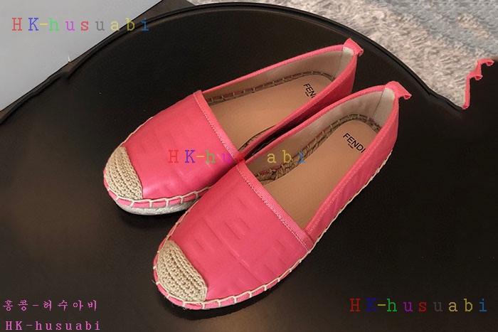 NEW 펜디 신발 신상  FD 667222