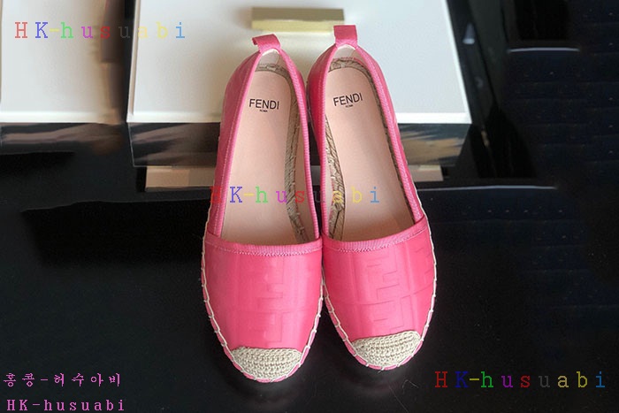 NEW 펜디 신발 신상  FD 667222
