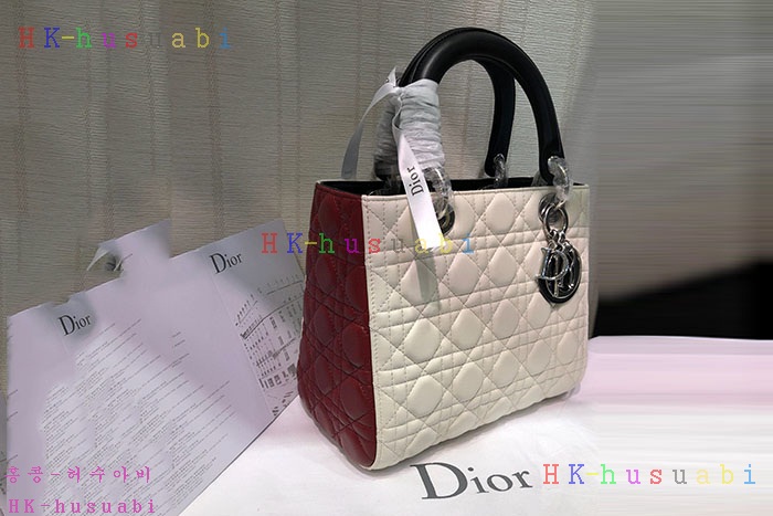 ★미러급★ 디올 레이디백 DR 724112