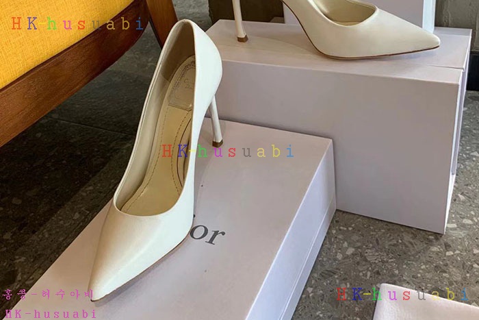 NEW 디올 신발 신상 DR 472256