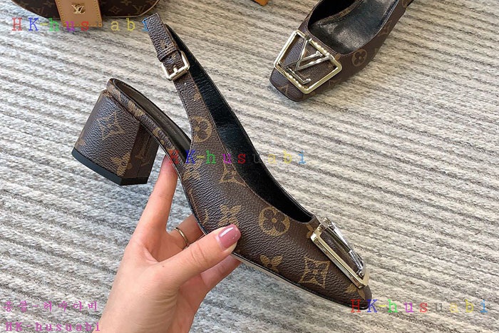 NEW 루이비통 신발 신상 LV 325018