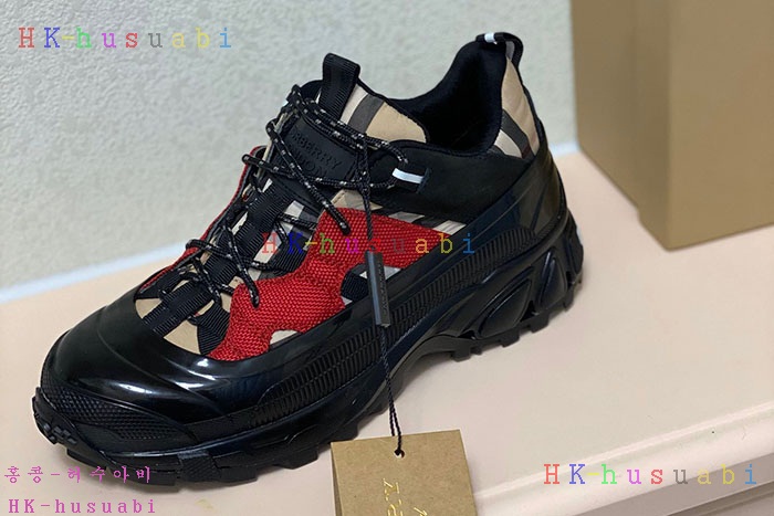 NEW 버버리 신발 신상 BB 120443