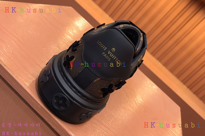 NEW 루이비통 신발 신상 GU  2243397