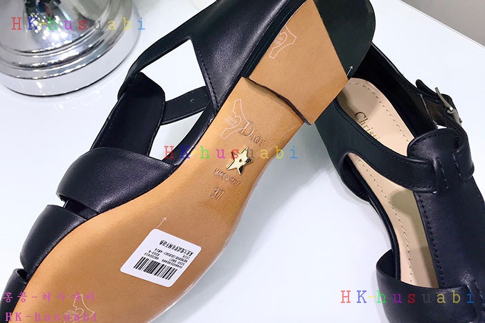 NEW 디올 신발 신상 DR 447550