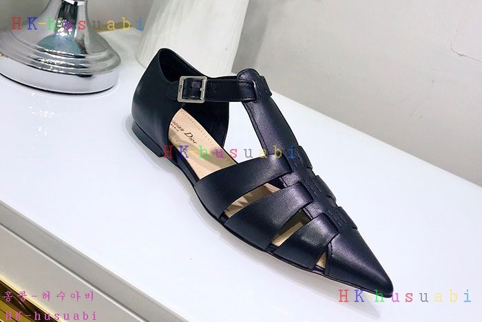 NEW 디올 신발 신상 DR 447550