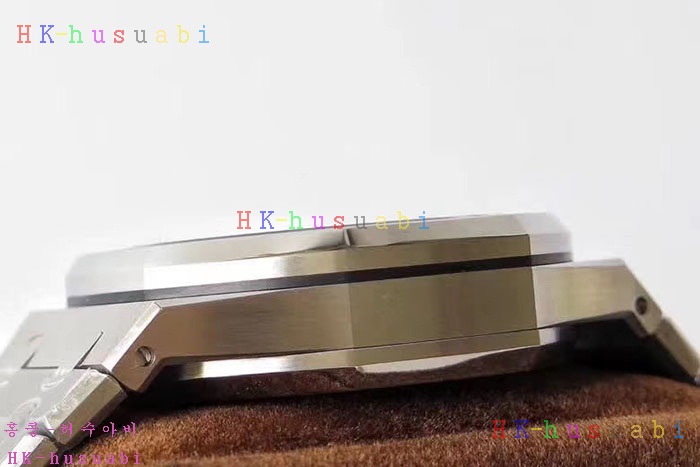 NEW 오데마 피게 시계 신상 A 754410