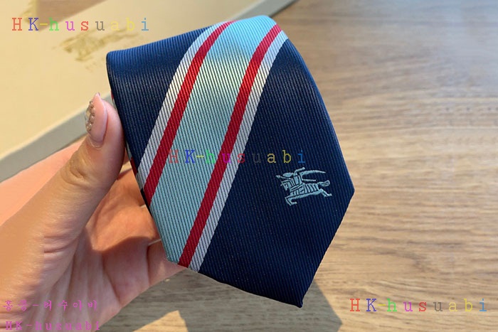 NEW 버버리 넥타이 신상 B 71401103