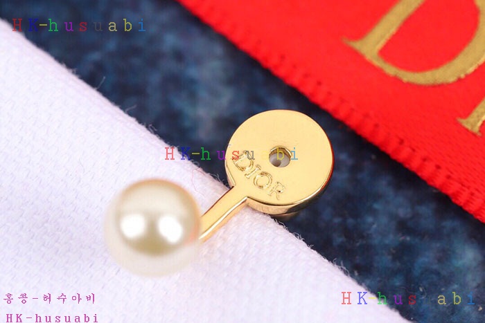 NEW 디올 귀걸이 신상 DR 7140011