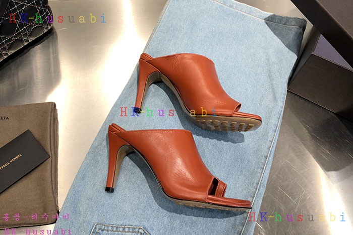 NEW 보테가베네타 신발 신상 BV 324010