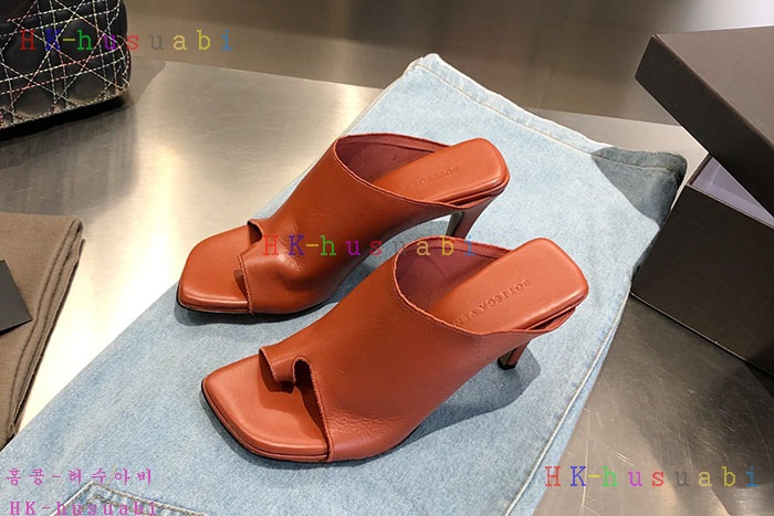 NEW 보테가베네타 신발 신상 BV 324010