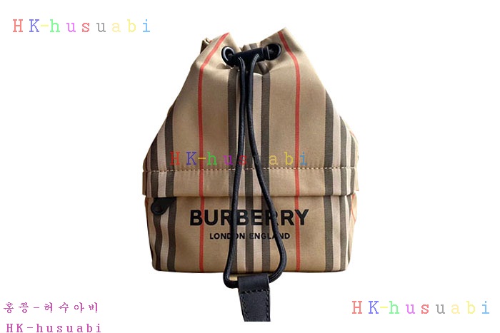 NEW 버버리 파우치  BB 333528